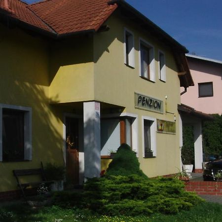 Penzion Ubytovani Kvetinova Krelov Exterior foto